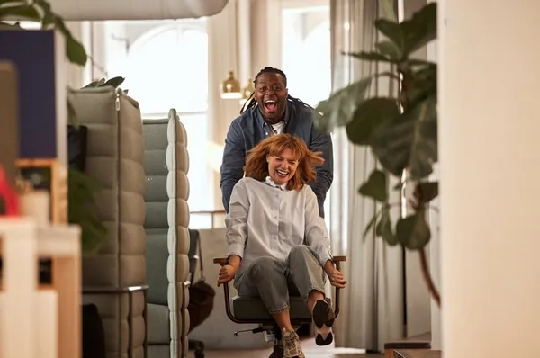 Vous allez pouvoir déballer vos cartons en un rien de temps.